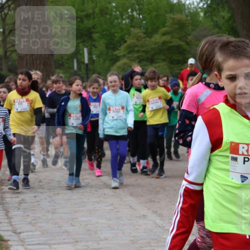 25.04.2026 - Das Zehntel Zöllner http://msf.ph/oto/9593323 25.04.2026 08:46:16 Laufen 1076 meine-sportfotos.de