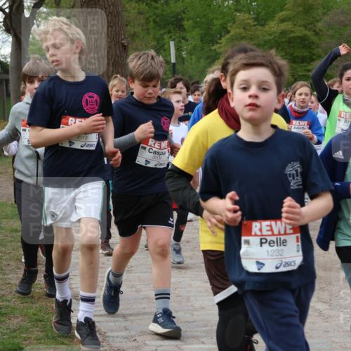 25.04.2026 - Das Zehntel Zöllner http://msf.ph/oto/9593340 25.04.2026 08:46:20 Laufen 3012, 3009, 10, 1232, 1621 meine-sportfotos.de