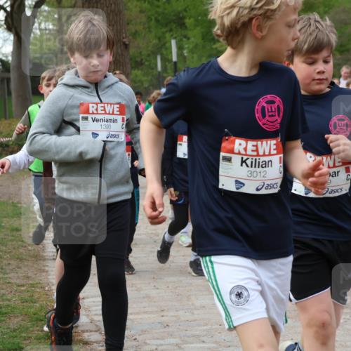 25.04.2026 - Das Zehntel Zöllner http://msf.ph/oto/9593346 25.04.2026 08:46:20 Laufen 1390, 3012, 9 meine-sportfotos.de