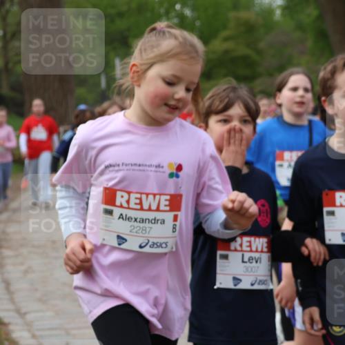 25.04.2026 - Das Zehntel Zöllner http://msf.ph/oto/9593363 25.04.2026 08:46:24 Laufen 2287, 3007, 3014 meine-sportfotos.de