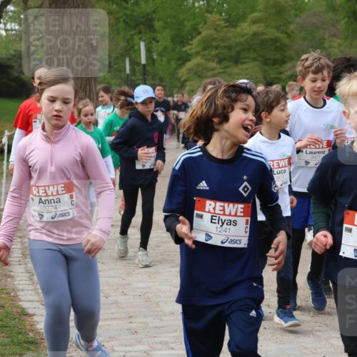25.04.2026 - Das Zehntel Zöllner http://msf.ph/oto/9593386 25.04.2026 08:46:28 Laufen 3774, 1241, 3474, 3471, 1231 meine-sportfotos.de