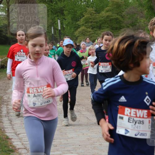 25.04.2026 - Das Zehntel Zöllner http://msf.ph/oto/9593387 25.04.2026 08:46:29 Laufen 3774, 3057, 3471, 1241 meine-sportfotos.de