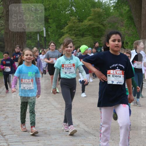 25.04.2026 - Das Zehntel Zöllner http://msf.ph/oto/9593408 25.04.2026 08:46:34 Laufen 3763, 3749, 1077 meine-sportfotos.de