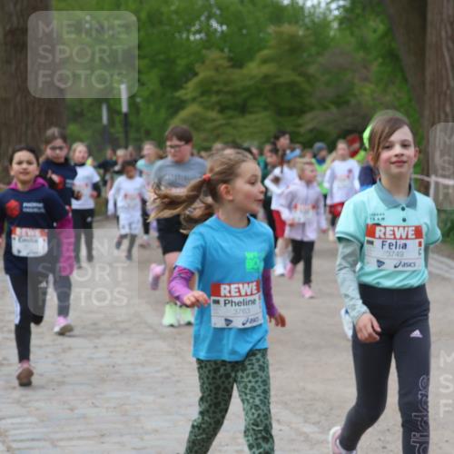 25.04.2026 - Das Zehntel Zöllner http://msf.ph/oto/9593416 25.04.2026 08:46:35 Laufen 3763, 3749 meine-sportfotos.de