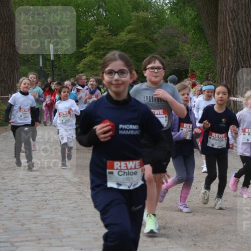 25.04.2026 - Das Zehntel Zöllner http://msf.ph/oto/9593426 25.04.2026 08:46:37 Laufen 1821, 2228 meine-sportfotos.de