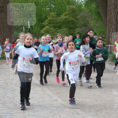 25.04.2026 - Das Zehntel Zöllner http://msf.ph/oto/9593437 25.04.2026 08:46:39 Laufen 422, 3448, 3457 meine-sportfotos.de