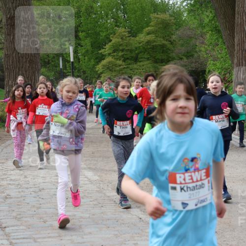 25.04.2026 - Das Zehntel Zöllner http://msf.ph/oto/9593468 25.04.2026 08:46:46 Laufen 3922, 3013, 2177, 1084 meine-sportfotos.de