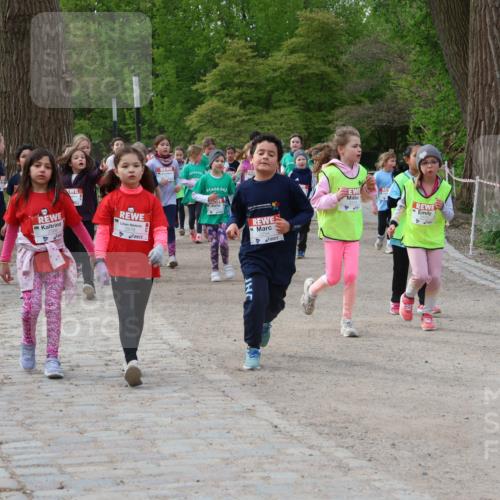 25.04.2026 - Das Zehntel Zöllner http://msf.ph/oto/9593479 25.04.2026 08:46:48 Laufen 2254 meine-sportfotos.de
