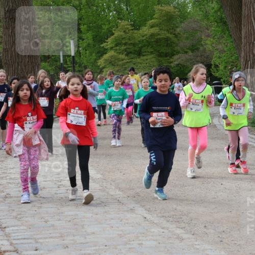 25.04.2026 - Das Zehntel Zöllner http://msf.ph/oto/9593480 25.04.2026 08:46:48 Laufen 2578 meine-sportfotos.de