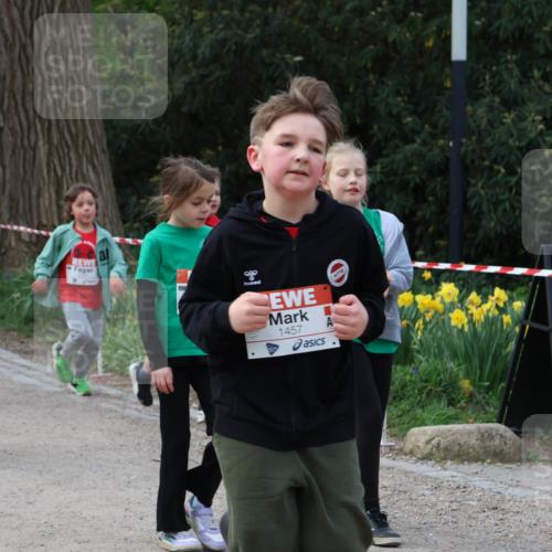 25.04.2026 - Das Zehntel Zöllner http://msf.ph/oto/9593553 25.04.2026 08:47:08 Laufen 1457 meine-sportfotos.de