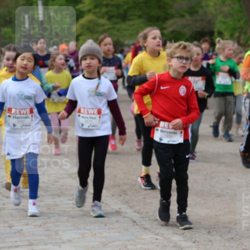 25.04.2026 - Das Zehntel Zöllner http://msf.ph/oto/9593569 25.04.2026 08:47:13 Laufen 3482, 5476, 1002 meine-sportfotos.de