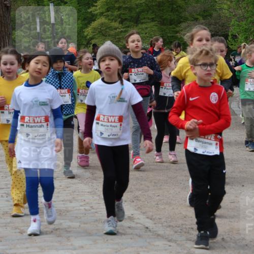 25.04.2026 - Das Zehntel Zöllner http://msf.ph/oto/9593571 25.04.2026 08:47:14 Laufen 3482, 3478, 1932, 3150 meine-sportfotos.de