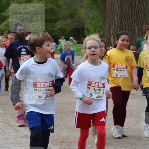 25.04.2026 - Das Zehntel Zöllner http://msf.ph/oto/9593611 25.04.2026 08:47:26 Laufen 3447, 3441, 1977, 1954 meine-sportfotos.de