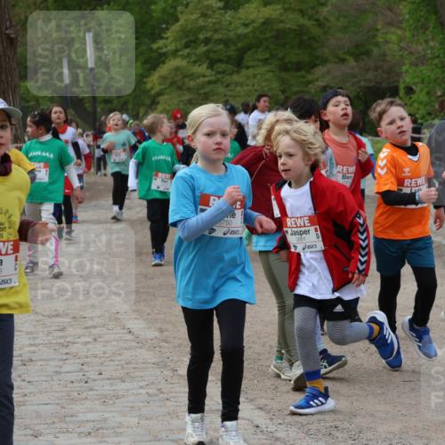 25.04.2026 - Das Zehntel Zöllner http://msf.ph/oto/9593620 25.04.2026 08:47:28 Laufen 2713, 8750, 3881 meine-sportfotos.de