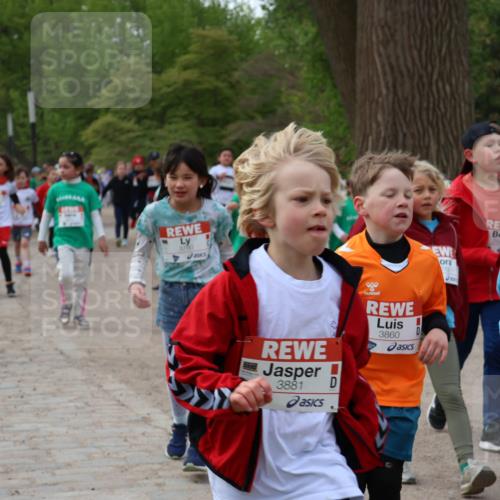 25.04.2026 - Das Zehntel Zöllner http://msf.ph/oto/9593627 25.04.2026 08:47:30 Laufen 3760, 3881, 3860, 750 meine-sportfotos.de