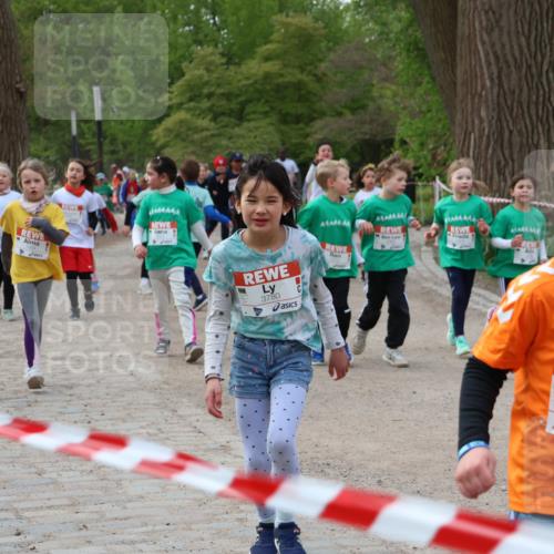 25.04.2026 - Das Zehntel Zöllner http://msf.ph/oto/9593628 25.04.2026 08:47:31 Laufen 3780, 3860 meine-sportfotos.de