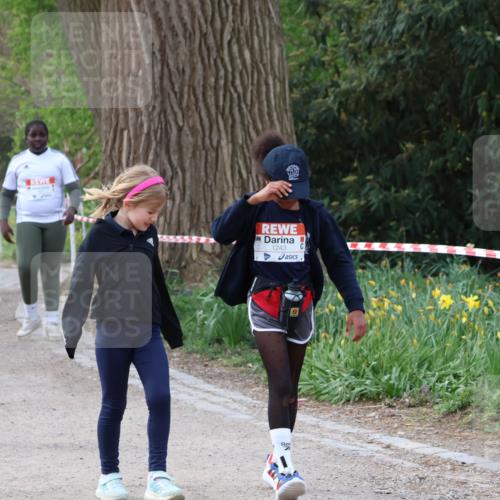 25.04.2026 - Das Zehntel Zöllner http://msf.ph/oto/9593654 25.04.2026 08:47:42 Laufen 1243 meine-sportfotos.de
