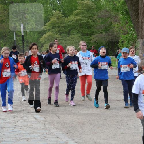 25.04.2026 - Das Zehntel Zöllner http://msf.ph/oto/9593682 25.04.2026 08:47:48 Laufen 3680 meine-sportfotos.de