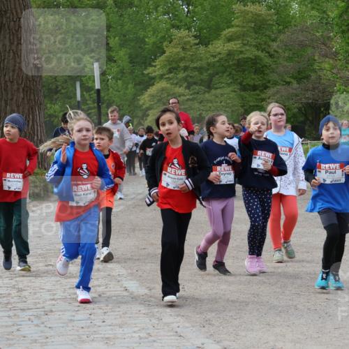 25.04.2026 - Das Zehntel Zöllner http://msf.ph/oto/9593686 25.04.2026 08:47:49 Laufen 879, 2567, 2113 meine-sportfotos.de