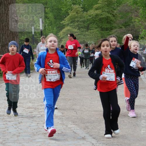 25.04.2026 - Das Zehntel Zöllner http://msf.ph/oto/9593688 25.04.2026 08:47:50 Laufen 2558, 2567, 2113 meine-sportfotos.de