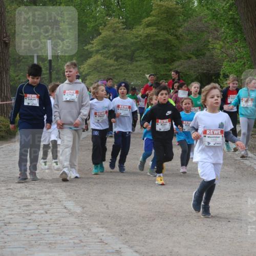 25.04.2026 - Das Zehntel Zöllner http://msf.ph/oto/9593708 25.04.2026 08:47:57 Laufen 1498, 4 meine-sportfotos.de