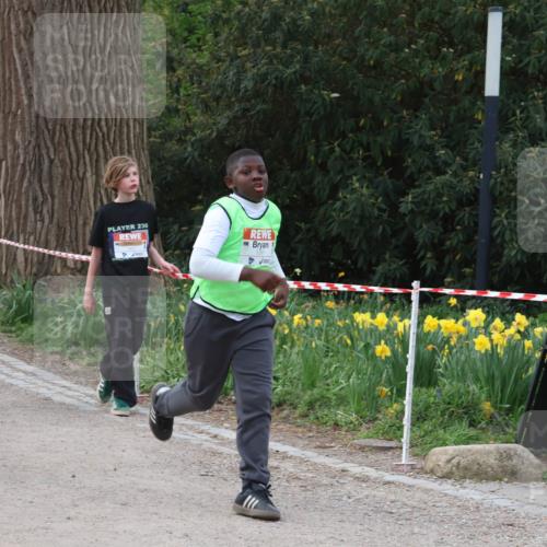 25.04.2026 - Das Zehntel Zöllner http://msf.ph/oto/9593764 25.04.2026 08:48:14 Laufen 230, 12, 206 meine-sportfotos.de