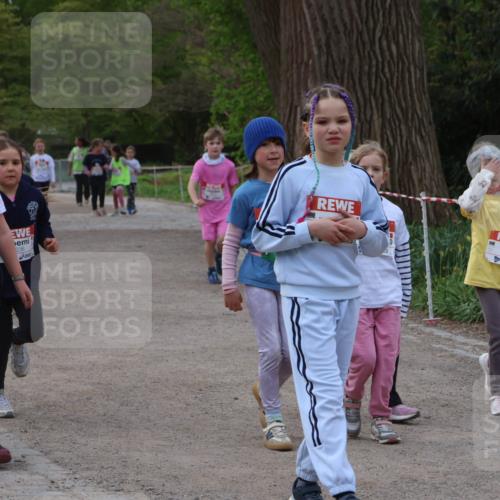 25.04.2026 - Das Zehntel Zöllner http://msf.ph/oto/9593775 25.04.2026 08:48:17 Laufen 3586, 236, 1499, 230, 1427 meine-sportfotos.de