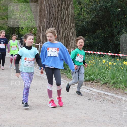 25.04.2026 - Das Zehntel Zöllner http://msf.ph/oto/9593809 25.04.2026 08:48:30 Laufen 3754 meine-sportfotos.de