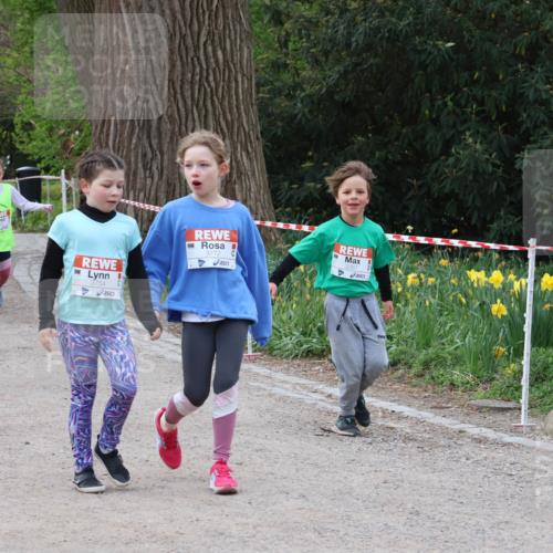 25.04.2026 - Das Zehntel Zöllner http://msf.ph/oto/9593810 25.04.2026 08:48:30 Laufen 3754, 3772 meine-sportfotos.de