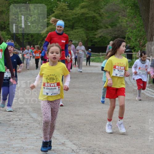 25.04.2026 - Das Zehntel Zöllner http://msf.ph/oto/9593826 25.04.2026 08:48:35 Laufen 1445, 1469, 2700, 2687 meine-sportfotos.de
