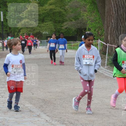 25.04.2026 - Das Zehntel Zöllner http://msf.ph/oto/9593875 25.04.2026 08:48:53 Laufen 2837, 1359, 1351, 1371 meine-sportfotos.de