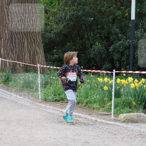 25.04.2026 - Das Zehntel Zöllner http://msf.ph/oto/9593930 25.04.2026 08:49:18 Laufen 3879, 12, 20 meine-sportfotos.de