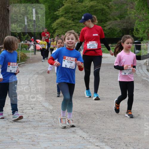 25.04.2026 - Das Zehntel Zöllner http://msf.ph/oto/9593948 25.04.2026 08:49:24 Laufen 2101, 2102, 3906, 3910 meine-sportfotos.de