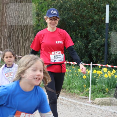 25.04.2026 - Das Zehntel Zöllner http://msf.ph/oto/9593963 25.04.2026 08:49:28 Laufen 12, 20 meine-sportfotos.de