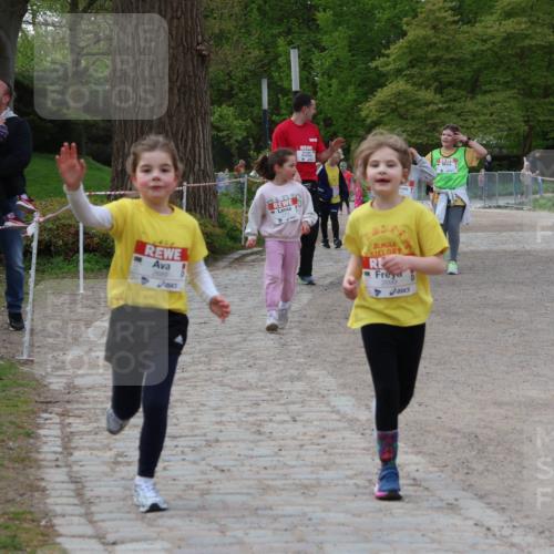 25.04.2026 - Das Zehntel Zöllner http://msf.ph/oto/9593968 25.04.2026 08:49:33 Laufen 1402, 2689, 2699 meine-sportfotos.de