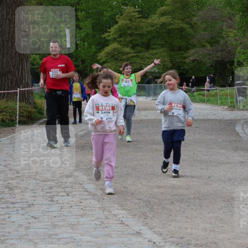25.04.2026 - Das Zehntel Zöllner http://msf.ph/oto/9593980 25.04.2026 08:49:36 Laufen 2189, 2199 meine-sportfotos.de