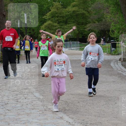 25.04.2026 - Das Zehntel Zöllner http://msf.ph/oto/9593984 25.04.2026 08:49:37 Laufen 2189, 2199 meine-sportfotos.de