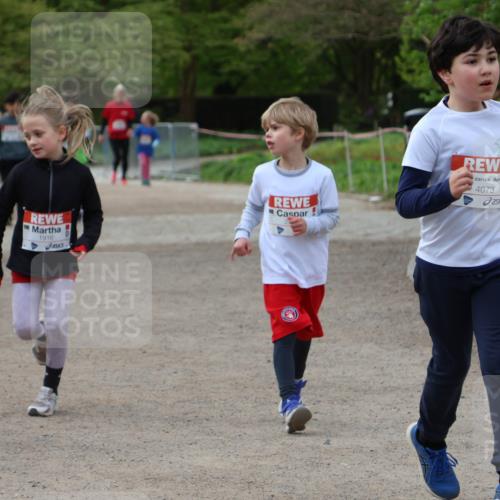 25.04.2026 - Das Zehntel Zöllner http://msf.ph/oto/9594016 25.04.2026 08:49:56 Laufen 13, 1916, 4073 meine-sportfotos.de