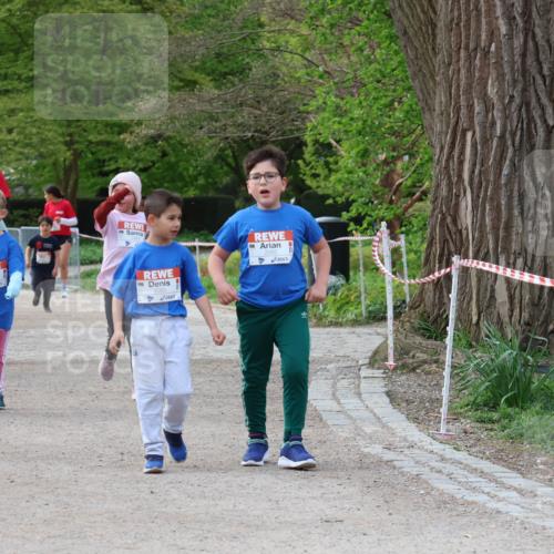 25.04.2026 - Das Zehntel Zöllner http://msf.ph/oto/9594059 25.04.2026 08:50:23 Laufen  meine-sportfotos.de