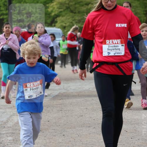 25.04.2026 - Das Zehntel Zöllner http://msf.ph/oto/9594072 25.04.2026 08:50:30 Laufen 2081, 2080 meine-sportfotos.de