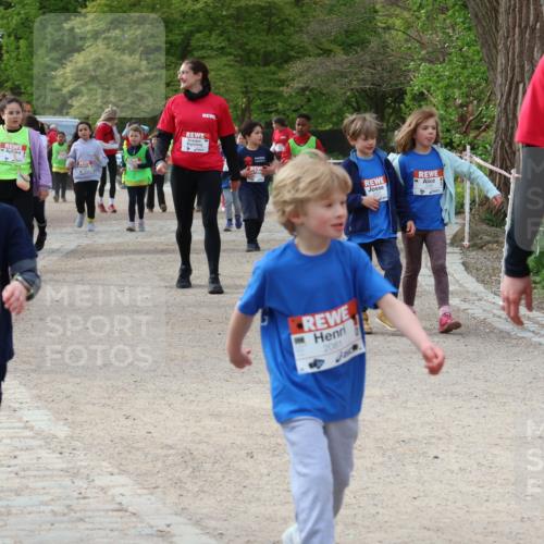 25.04.2026 - Das Zehntel Zöllner http://msf.ph/oto/9594078 25.04.2026 08:50:34 Laufen 2182, 2081 meine-sportfotos.de