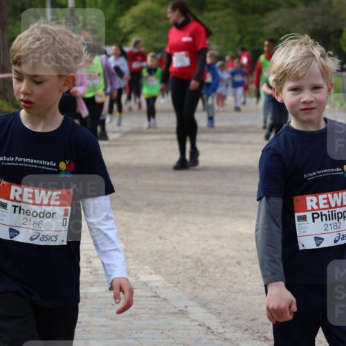 25.04.2026 - Das Zehntel Zöllner http://msf.ph/oto/9594087 25.04.2026 08:50:36 Laufen 2186, 2182 meine-sportfotos.de