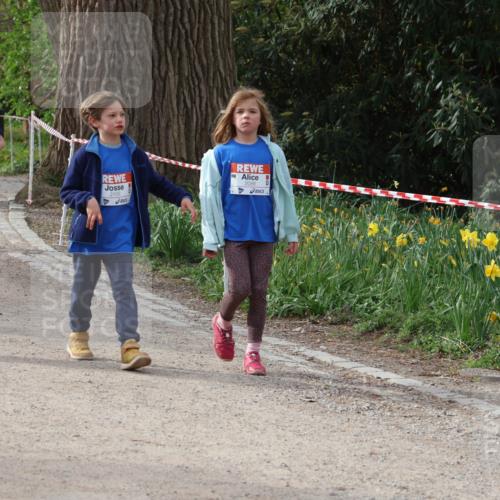 25.04.2026 - Das Zehntel Zöllner http://msf.ph/oto/9594088 25.04.2026 08:50:38 Laufen 2106 meine-sportfotos.de