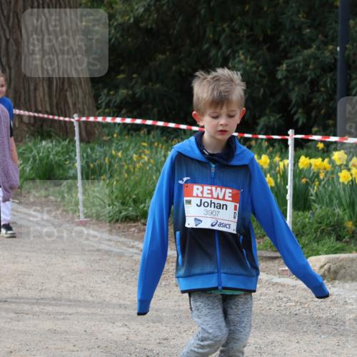 25.04.2026 - Das Zehntel Zöllner http://msf.ph/oto/9594130 25.04.2026 08:50:55 Laufen 1651, 3907, 11 meine-sportfotos.de