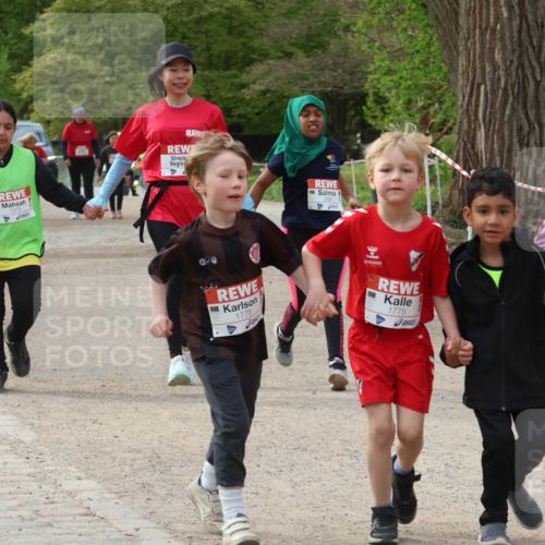 25.04.2026 - Das Zehntel Zöllner http://msf.ph/oto/9594142 25.04.2026 08:50:59 Laufen 810, 1776, 1775, 2096 meine-sportfotos.de