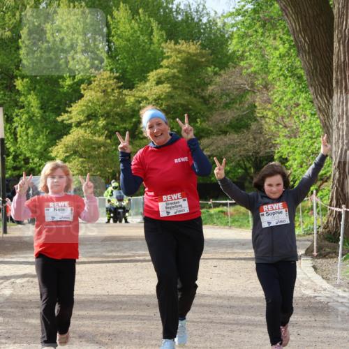 25.04.2026 - Das Zehntel Zöllner http://msf.ph/oto/9594155 25.04.2026 08:51:22 Laufen 2413 meine-sportfotos.de