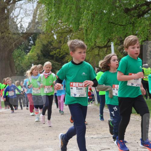 25.04.2026 - Das Zehntel Zöllner http://msf.ph/oto/9603665 25.04.2026 11:48:31 Laufen 280, 10613, 10611, 5 meine-sportfotos.de