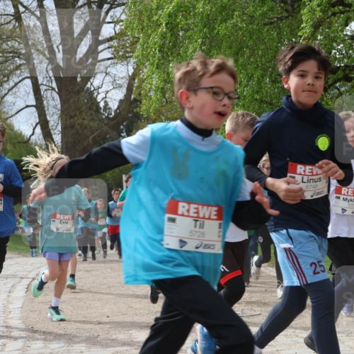 25.04.2026 - Das Zehntel Zöllner http://msf.ph/oto/9603685 25.04.2026 09:41:19 Laufen 5728, 6748, 25, 5158 meine-sportfotos.de