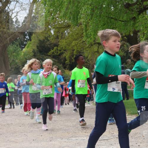 25.04.2026 - Das Zehntel Zöllner http://msf.ph/oto/9603687 25.04.2026 11:48:31 Laufen 12079, 10613, 25, 10611 meine-sportfotos.de