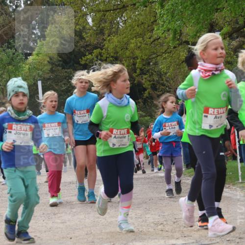 25.04.2026 - Das Zehntel Zöllner http://msf.ph/oto/9603773 25.04.2026 11:48:33 Laufen 10447, 12477, 12066, 12598 meine-sportfotos.de